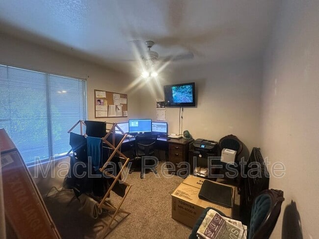 Building Photo - 4161 E Tanglewood Dr