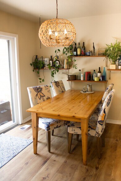 Building Photo - 8365 E Radcliff Ave