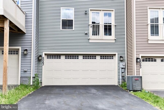 Building Photo - 6063 Piscataway St
