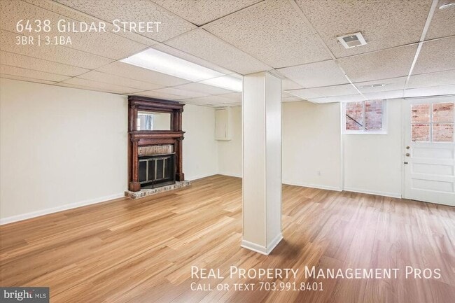Building Photo - 6438 Gildar St