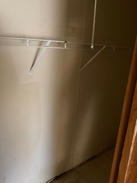 Building Photo - 108 Pleasantville Ln