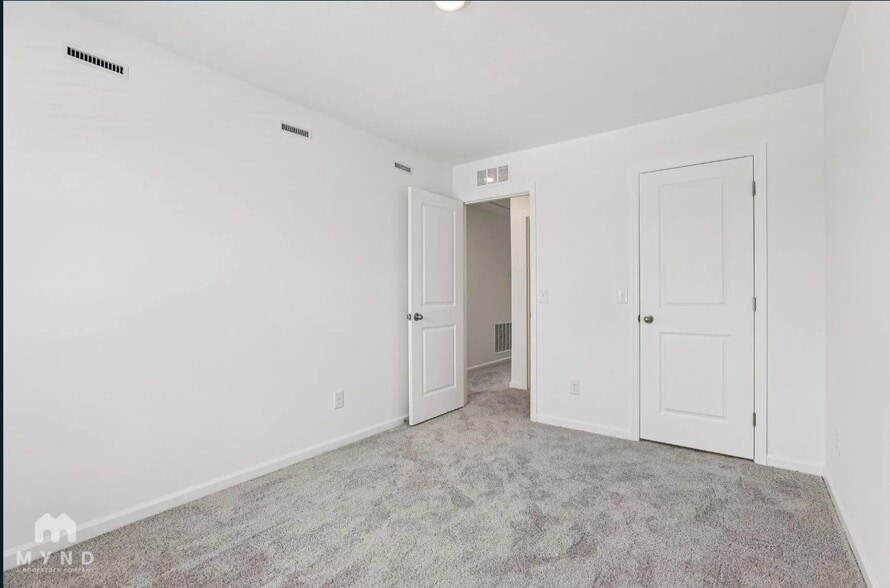 Building Photo - 3019 Fulong Dr