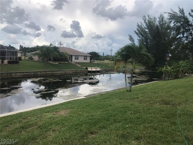 Building Photo - 137 SE 16th St