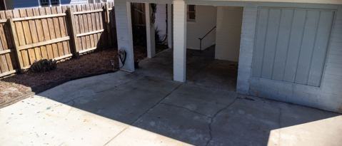 Building Photo - 64 Fullerwood Dr