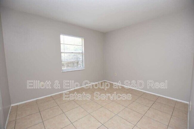 Building Photo - 1212 Waterview Blvd W
