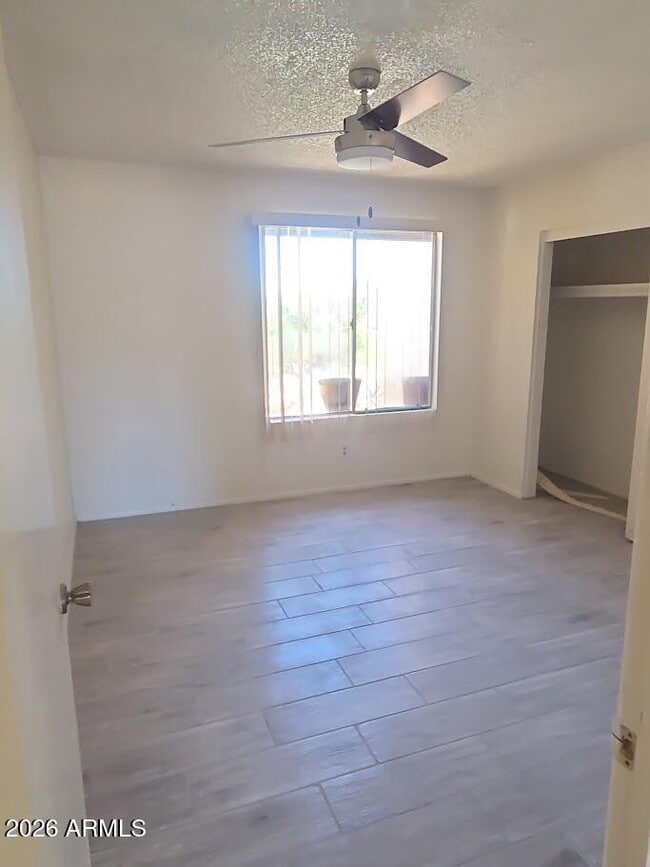 Building Photo - 11226 S Tomi Dr