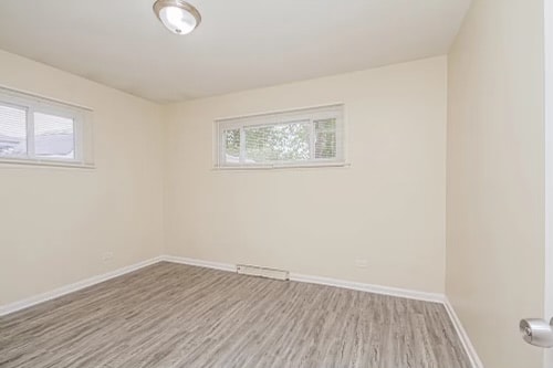 Building Photo - 517 N Biermann Ave