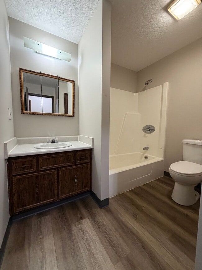 Building Photo - 3401 Blackhawk Rd