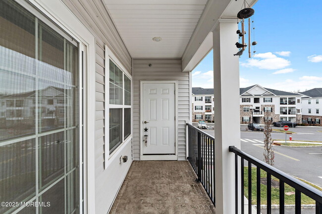 Building Photo - 827 Stiller Ln