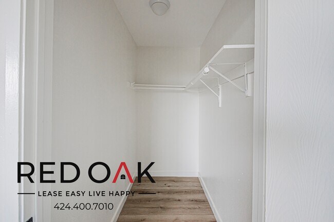 Building Photo - 4320 S Centinela Ave