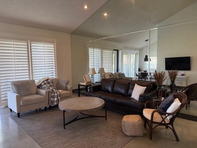 Building Photo - 38540 Lobelia Cir