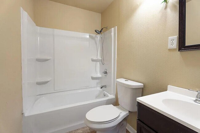 Building Photo - 824 Del Rio Dr