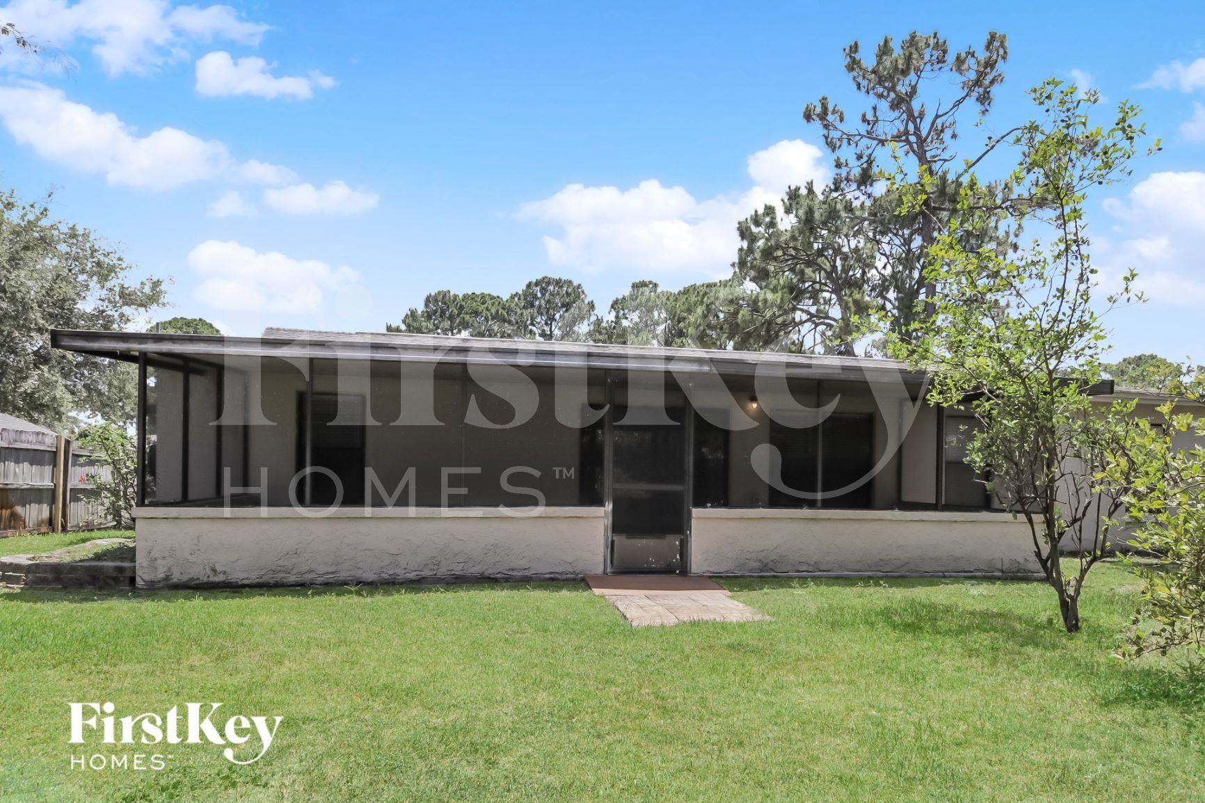 Building Photo - 5210 Holden Rd