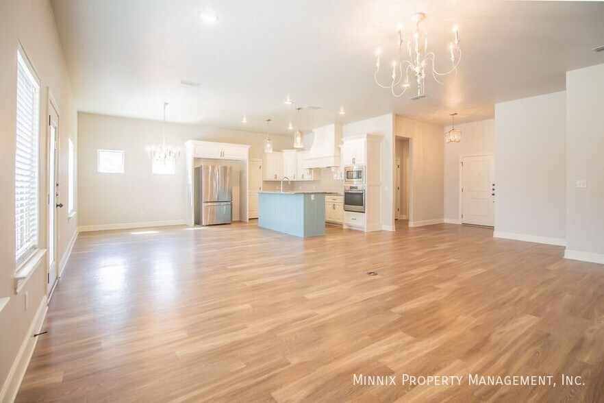 Building Photo - 3507 133rd St