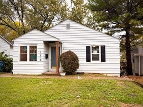 Building Photo - 1218 Ridge Ave