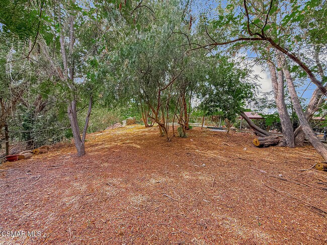 Building Photo - 1888 El Monte Dr