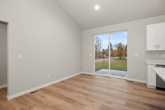 Building Photo - 3BR / 2BA New Construction Low Maintenance...