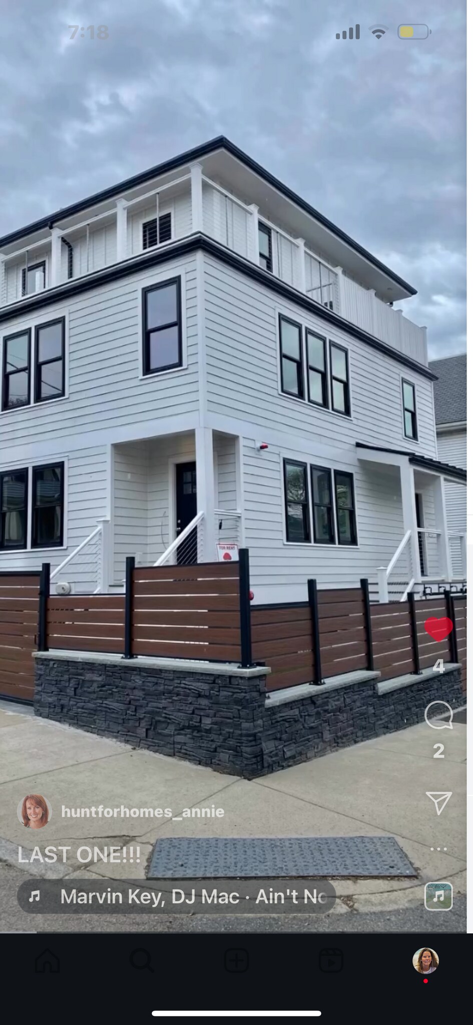 Building Photo - 35 Hunnewell Ave