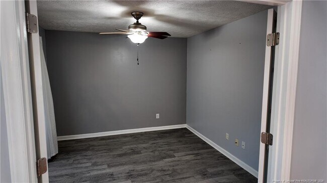 Building Photo - 3527 Standard Dr