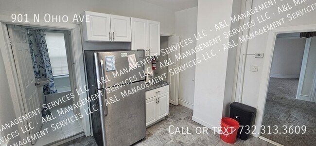 Building Photo - 901 N Ohio Ave