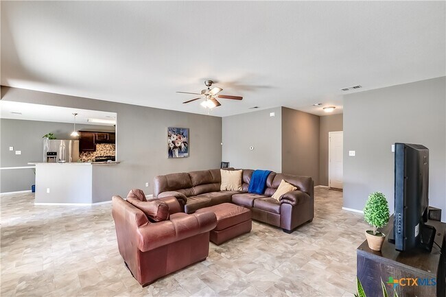 Building Photo - 5102 Screaming Eagle Cir
