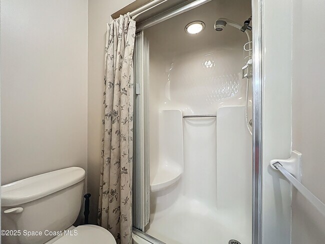 Building Photo - 330 Markley Ct