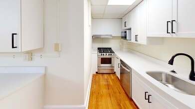 Building Photo - 1401 Beacon St