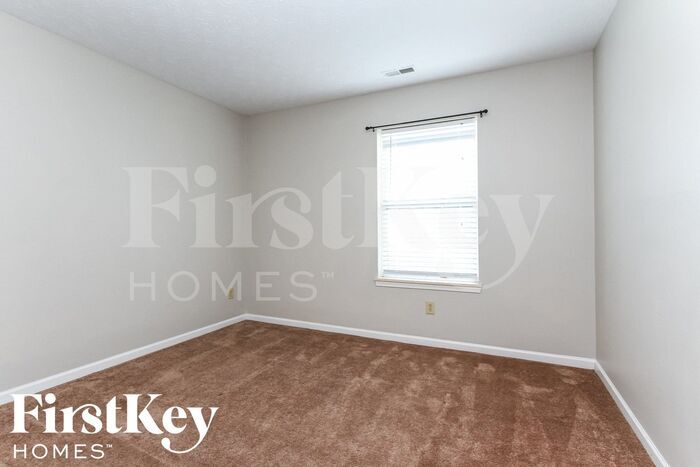 Building Photo - 8258 Pleasant Tree Ct