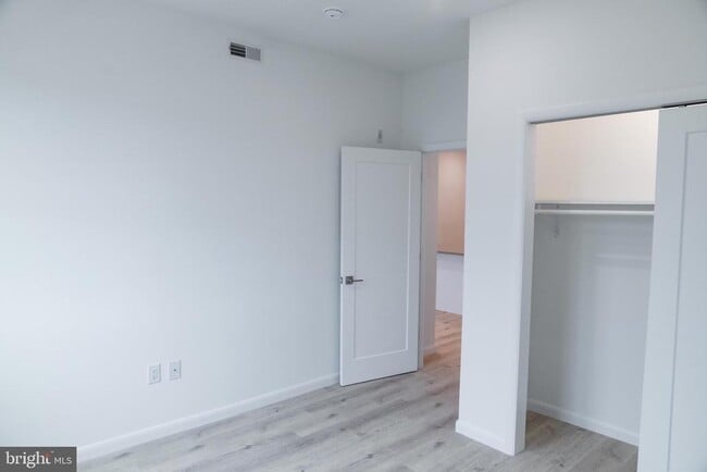 Building Photo - 7248 Rising Sun Ave