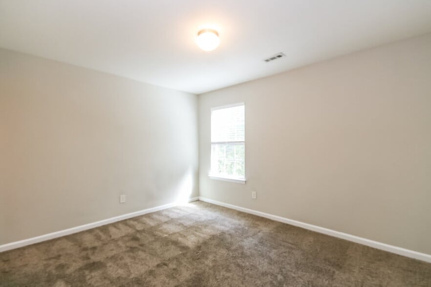 Building Photo - 4420 Eglinton Toll Ct