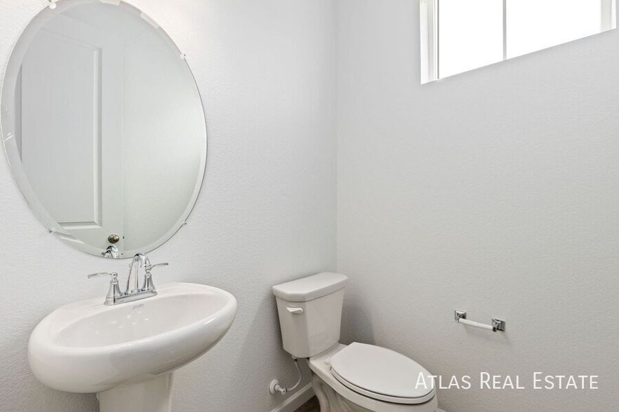 Building Photo - 4432 Boone Cir