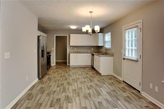 Building Photo - 5315 Paddington Ln