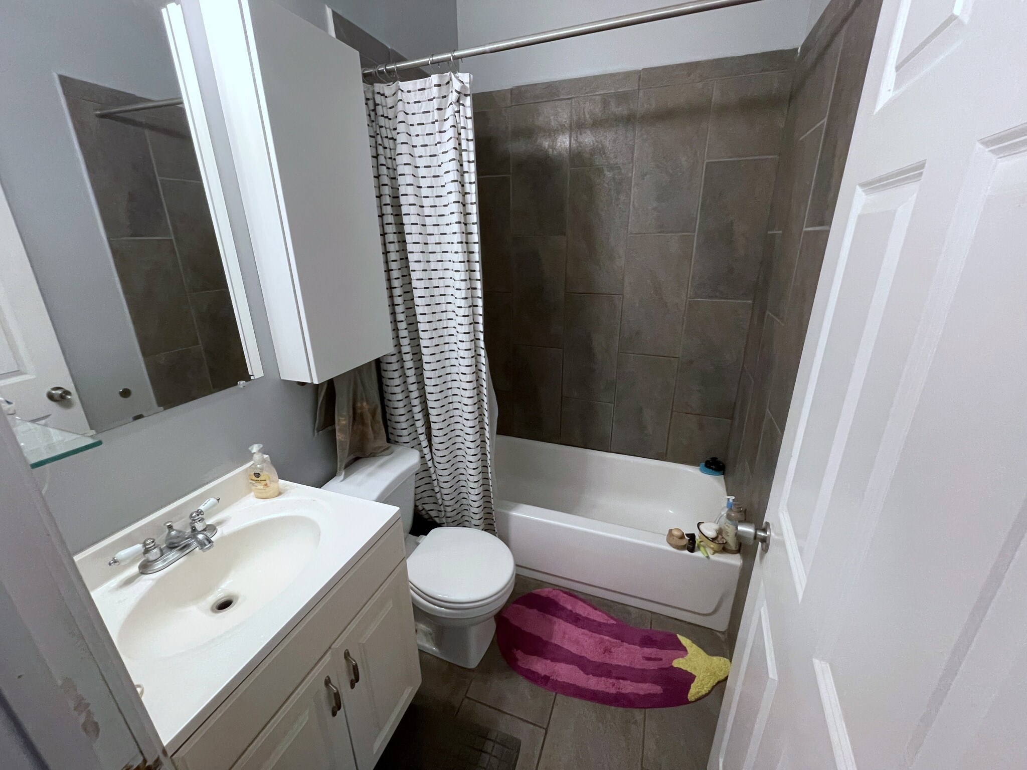 Bathroom - 1502 W 18th St
