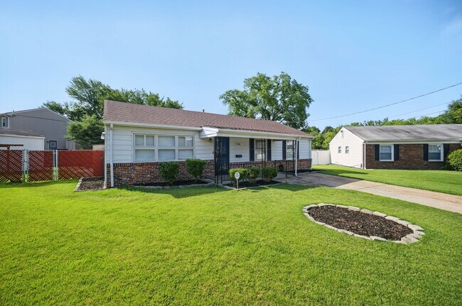 Building Photo - 2504 Tait Ct