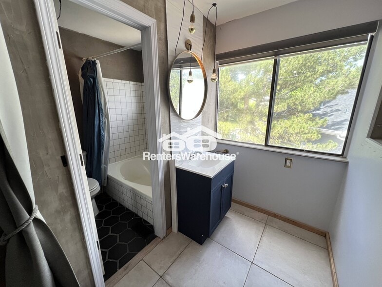 Building Photo - 99 S Nome St