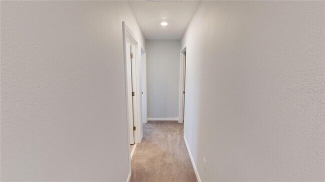 Building Photo - 17034 Yellow Pine St