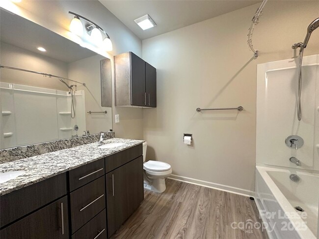 Building Photo - 228 Overstone Ct