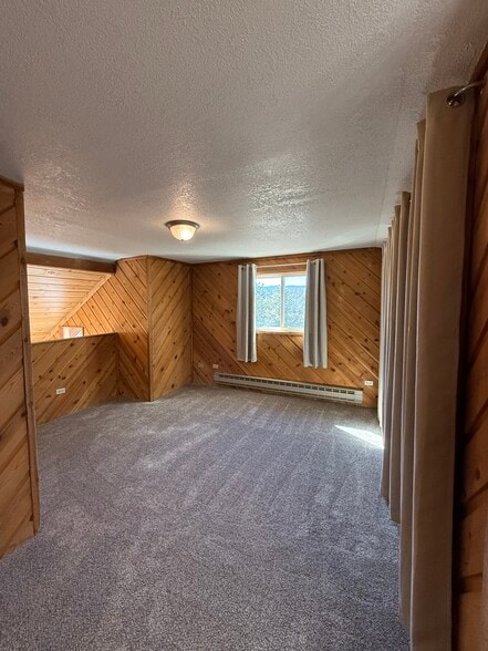 Master Bedroom - 11 Sun Way