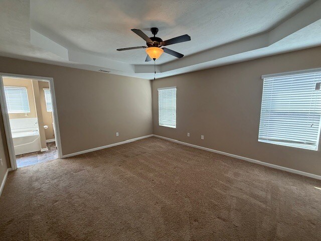 Building Photo - 479 Sebastian Dr