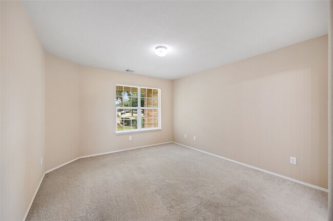 Building Photo - 2803 Kentstead Ln