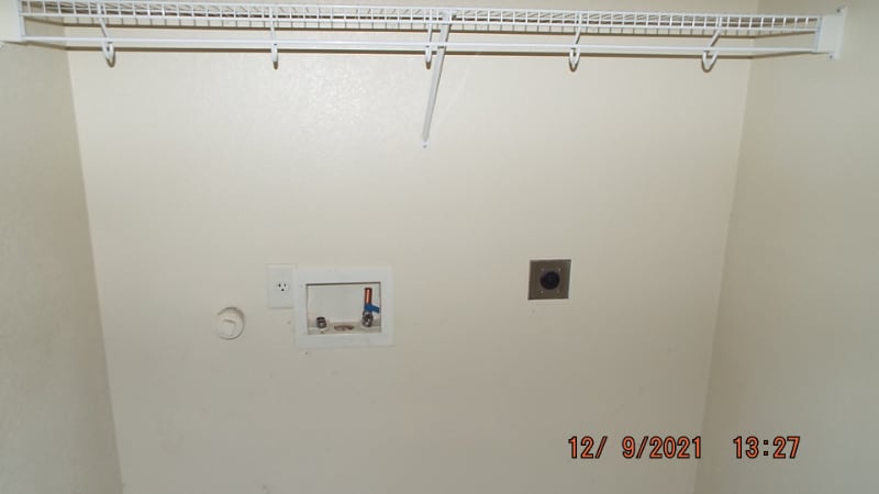 Building Photo - 4132 St Charles Bay