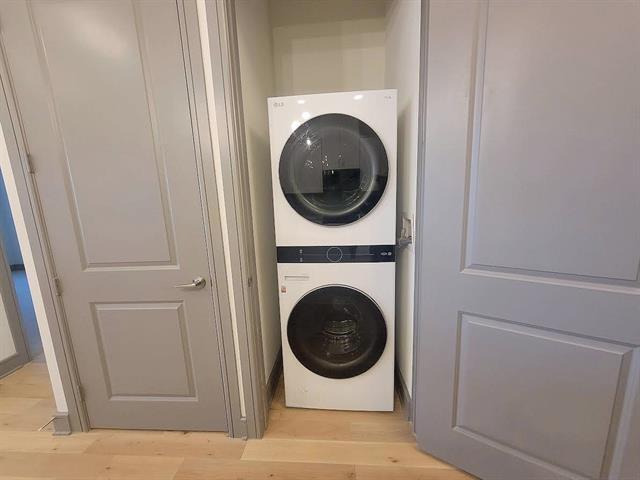 Building Photo - 2700 Old Denton Rd