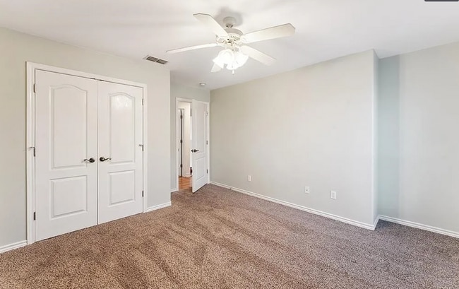 Building Photo - 6530 Picante Dr
