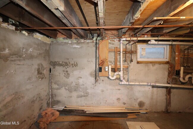 Building Photo - 29 Morris St