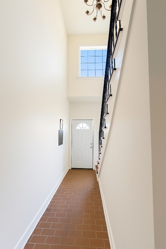 Building Photo - 6601 Meadowlawn St