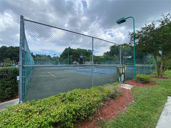 Building Photo - 3500 Gateway Dr