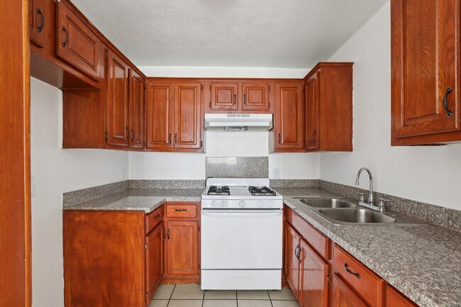 Floorplan - 4717-4727 Gambier/4716-4726 Butterfly