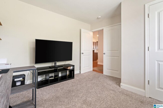 Building Photo - 315 Ivy Hills Cir
