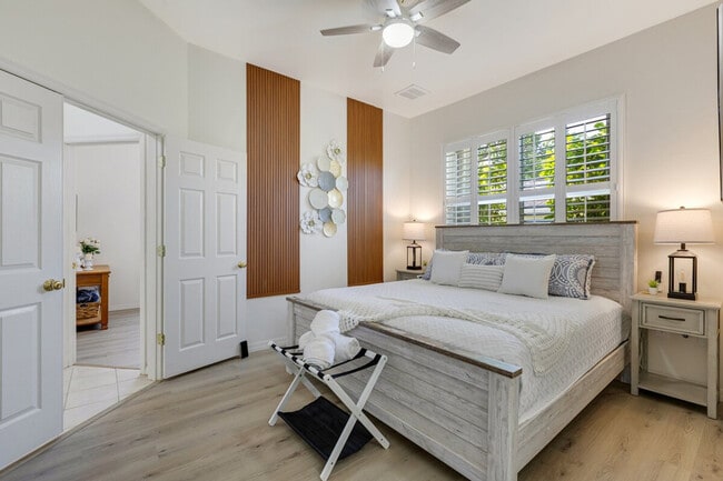 Building Photo - 533 SE 21st Ave