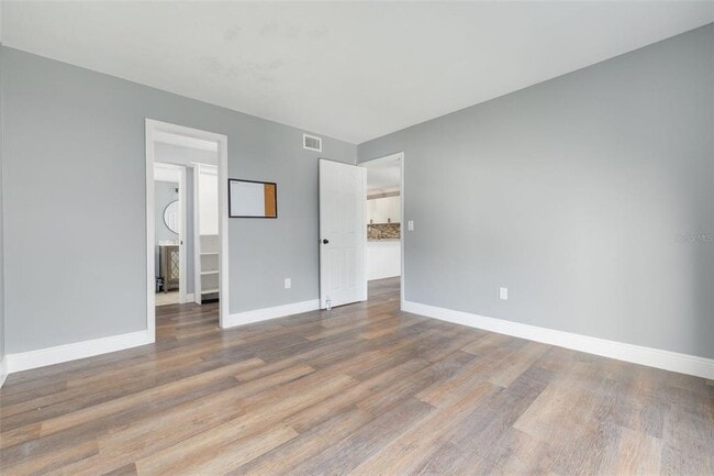 Building Photo - 2625 FL-590